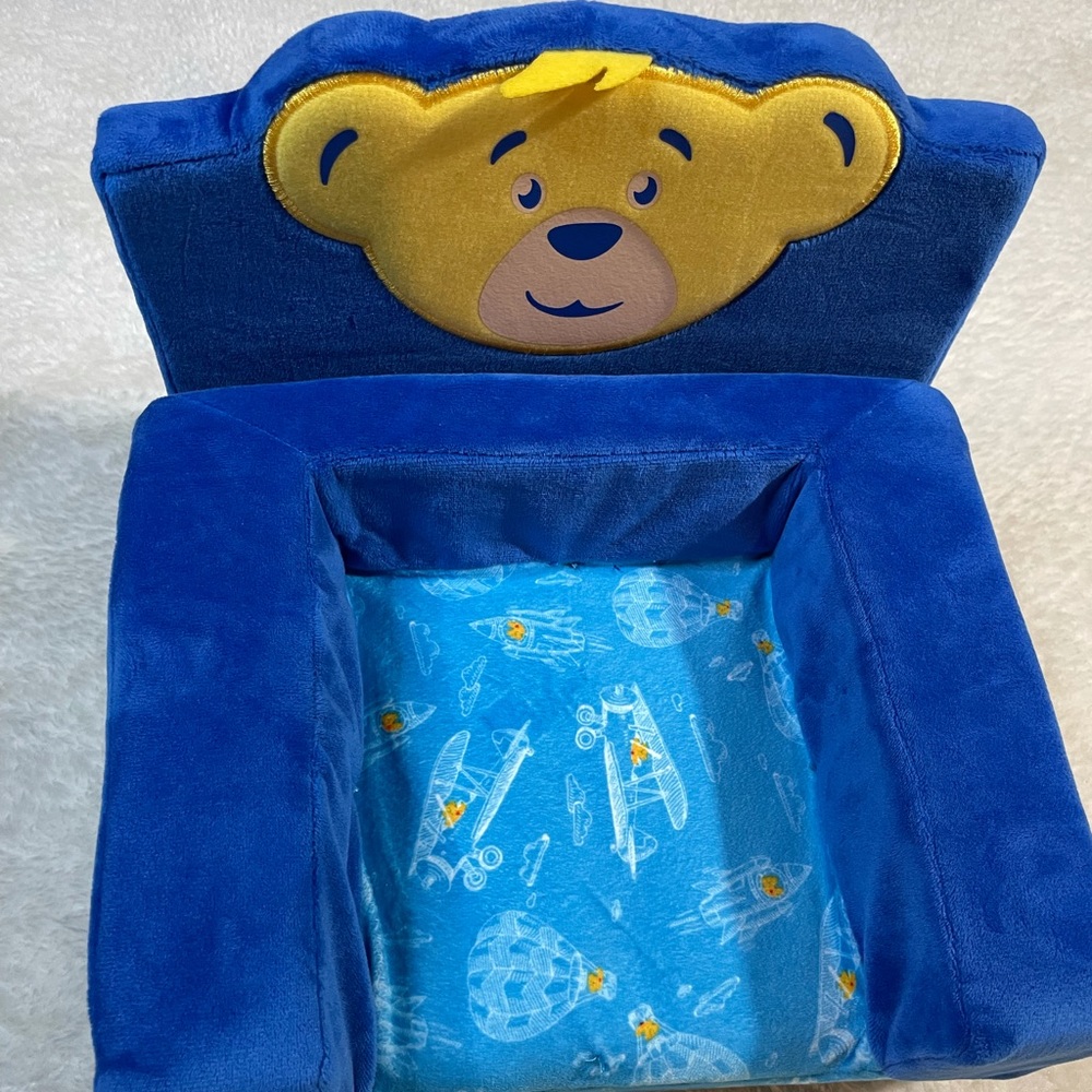 Build A Bear Chair/Bed For Bear